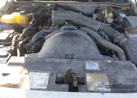 1995 Mercury Grand Marquis Gs from USA, damaged, VIN 2MELM74W8SX650822